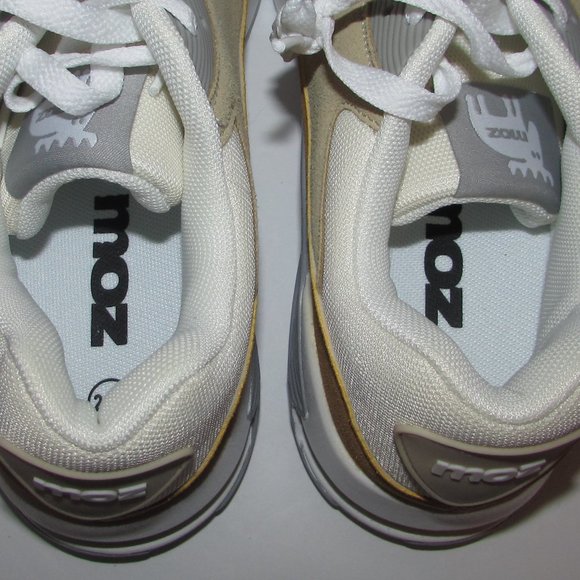 MOZ Air Cushion Sneakers Size 6 - Picture 6 of 10